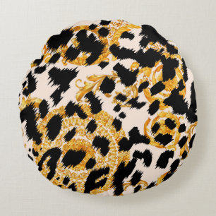Leopard texture: gold baroque pattern. round pillow