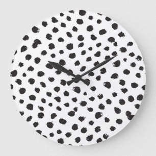 Leopard Texture: Vintage Seamless Pattern. Large Clock
