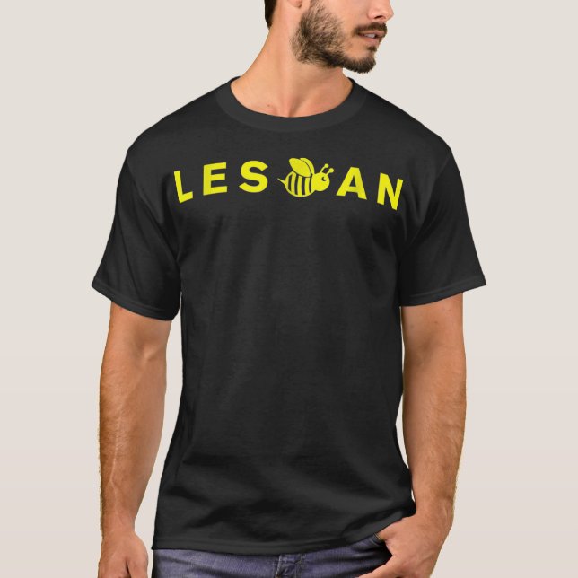 Les Bee An Funny Gay Lesbian Pride Bee Emoji Gift T-Shirt (Front)