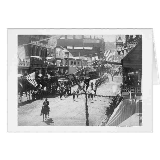 Les citoyens de Deadwood fêtent l'achèvement de 3 (Devant horizontal)