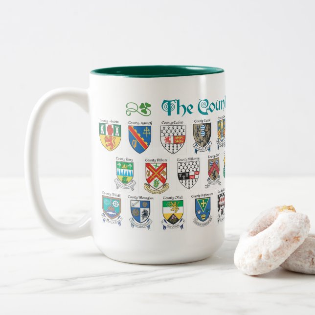 Les comtés de la tasse de l'Irlande (Avec donut)