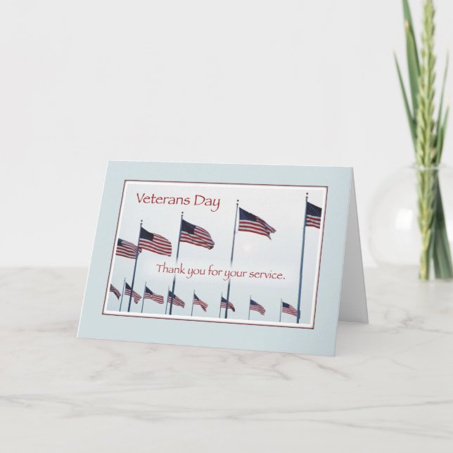 Les drapeaux du Merci de la fête des anciens comba (Devant)