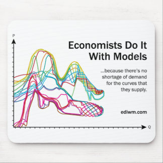 Les économistes le font avec le tapis de souris de