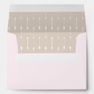 Les flèches de Taupe rougissent dessus enveloppe