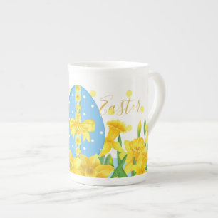 Les jonquilles de Pâques font l'os de la Chine Mug