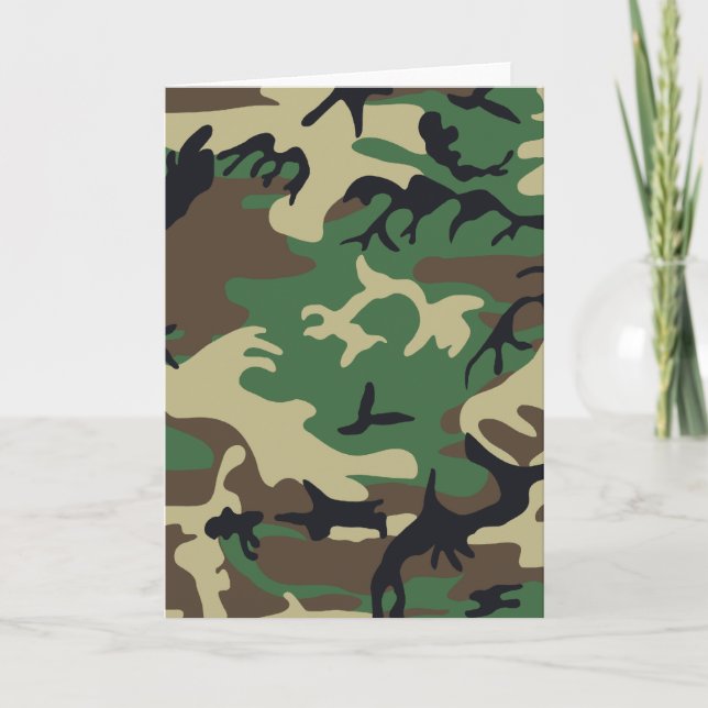 Les militaires camouflent la carte (Devant)