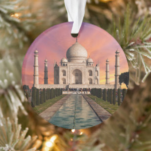 Les monuments Vue colorée du Taj Mahal