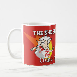 Les moutons sont sur la tasse du feu