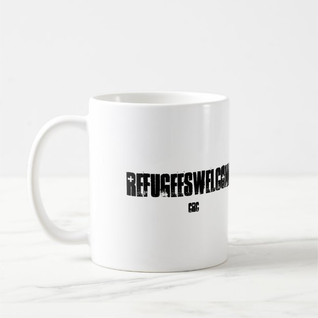 Les réfugiés font bon accueil à la tasse (Gauche)