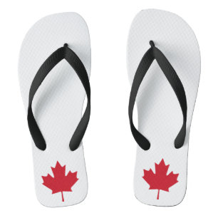 Les tongs de feuilles d'érable du Canada
