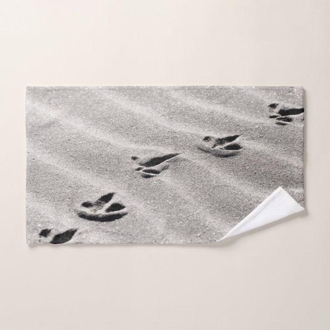 Les traces dans la nature du sable Photo (Serviette à main)