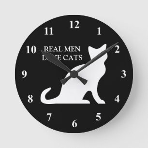 Les vrais hommes aiment les chats horloge murale
