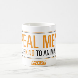 Les vrais hommes sont aimables dans la tasse