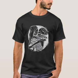 Lesbian Couple Lgbtq Pride Skeletons Kissing Valen T-Shirt