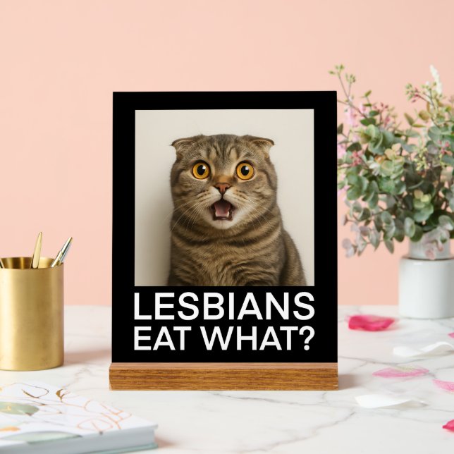 Lesbians Eat What Funny (Mariage)