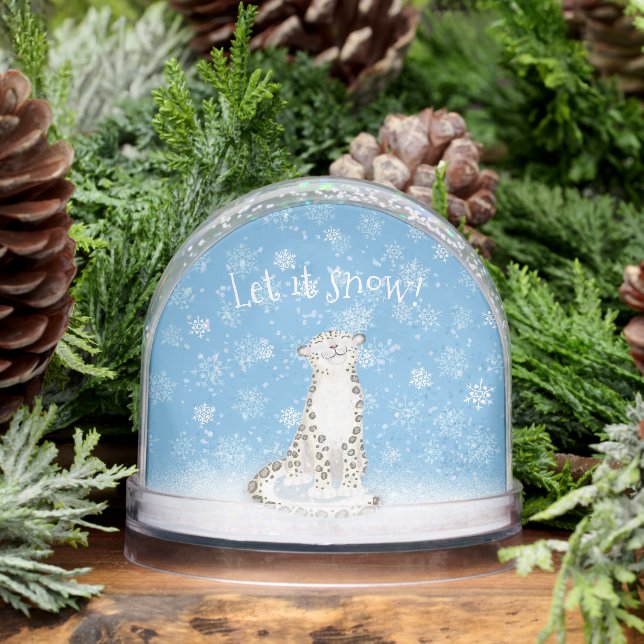 Let it snow! Snow leopard Christmas snow globe (Winter)