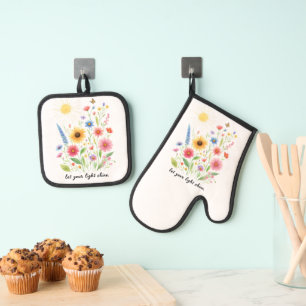 Let you light shine flowers and sun oven mitt & pot holder set