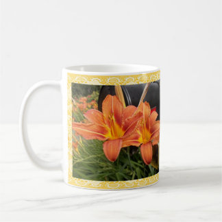 L'été fleurit la tasse
