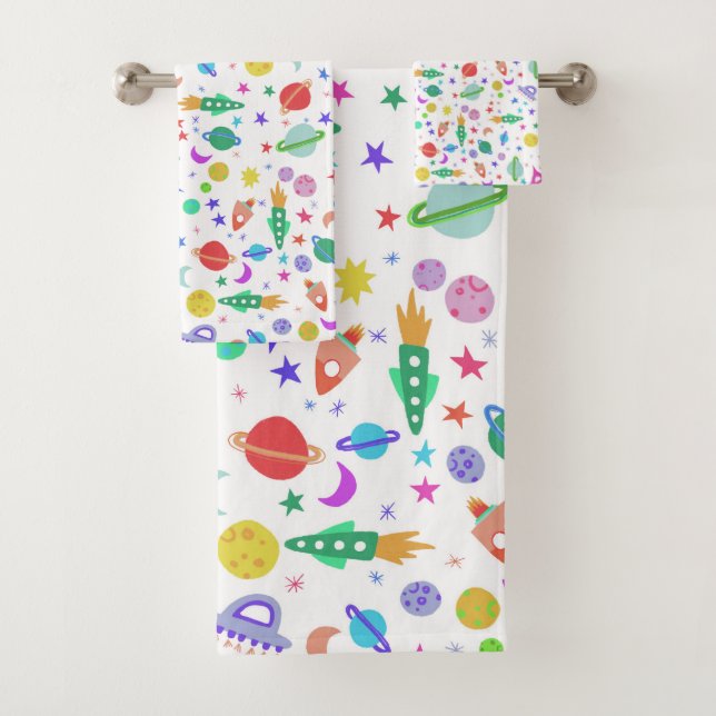 Let's Go to Space White Pattern UFO Bath Towel Set (Insitu)