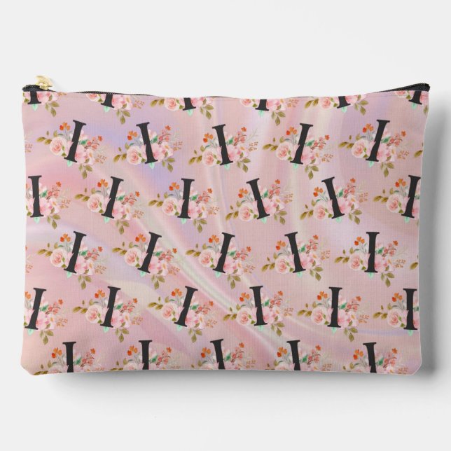 Letter I Accessory Pouch (Front)