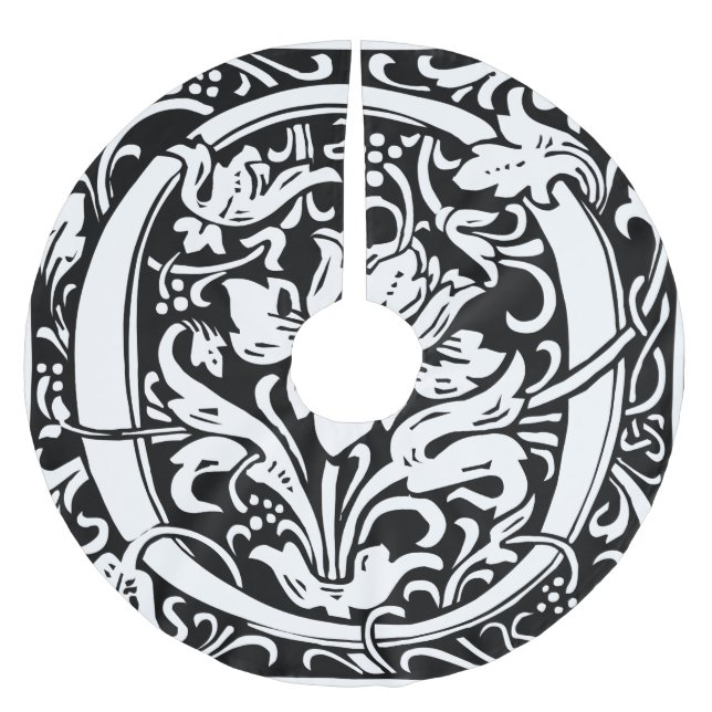 Letter O Medieval Monogram Art Nouveau Brushed Polyester Tree Skirt (Front)