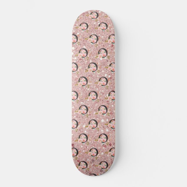 Letter O Skateboard (Front)