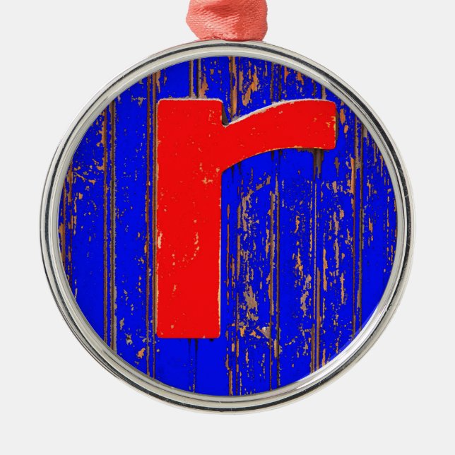 Letter r metal ornament (Front)