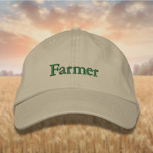 Lettering Farmer in Backyard Green