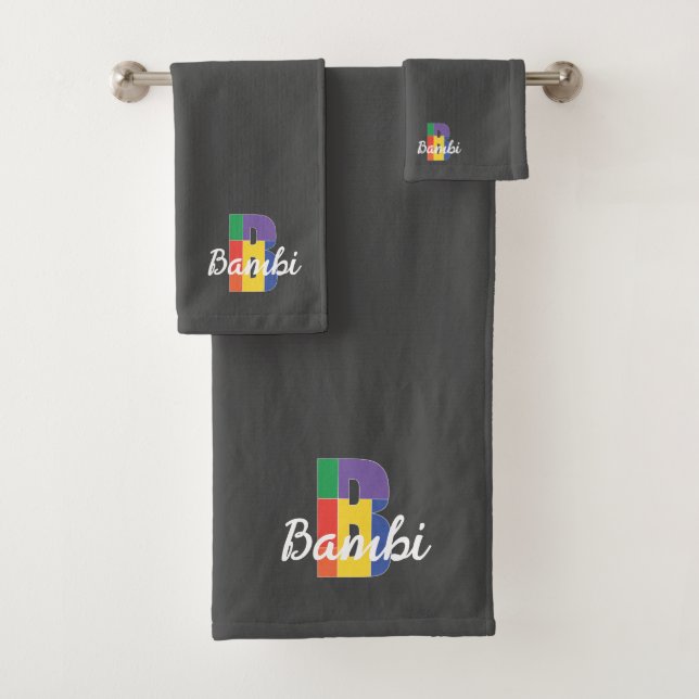 Lettre classique B couleur monogrammée gris foncé (En situation)