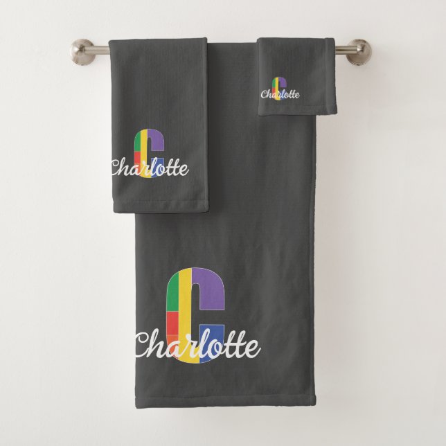 Lettre classique C couleur monogrammed gris (En situation)