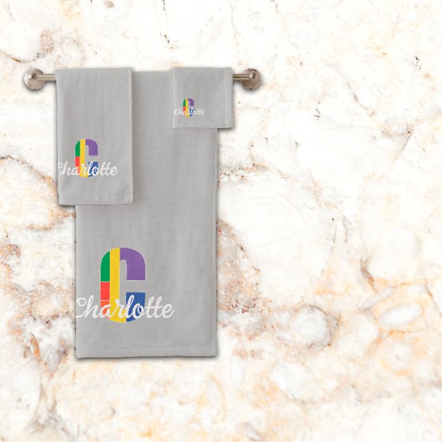 Lettre classique C couleur monogrammée gris clair (Créateur téléchargé)