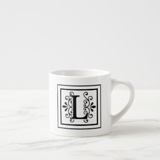 Lettre L tasse de café express de monogramme
