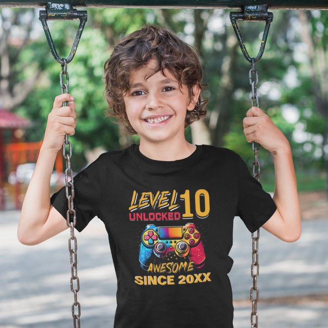 Level 10 Unlocked - Fun Birthday 10 Gamer  T-Shirt (Creator Uploaded)