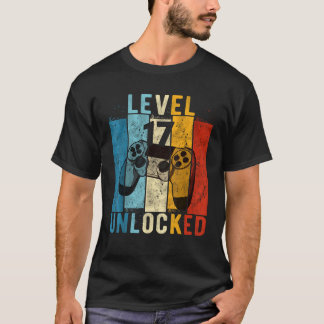 Level 17 Unlocked Video Gamer 17 Year Old 17th Bir T-Shirt