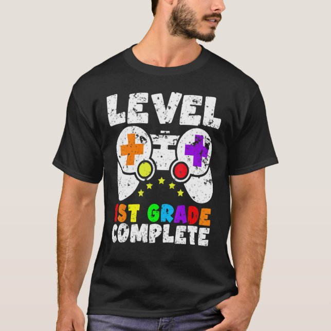 Level 1st Grade Complete Last Day Of School Gaming T-Shirt (Front)