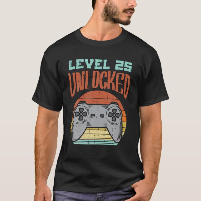 Level 25 Unlocked Game Controller Retro 25Th Birth T-Shirt (Front)