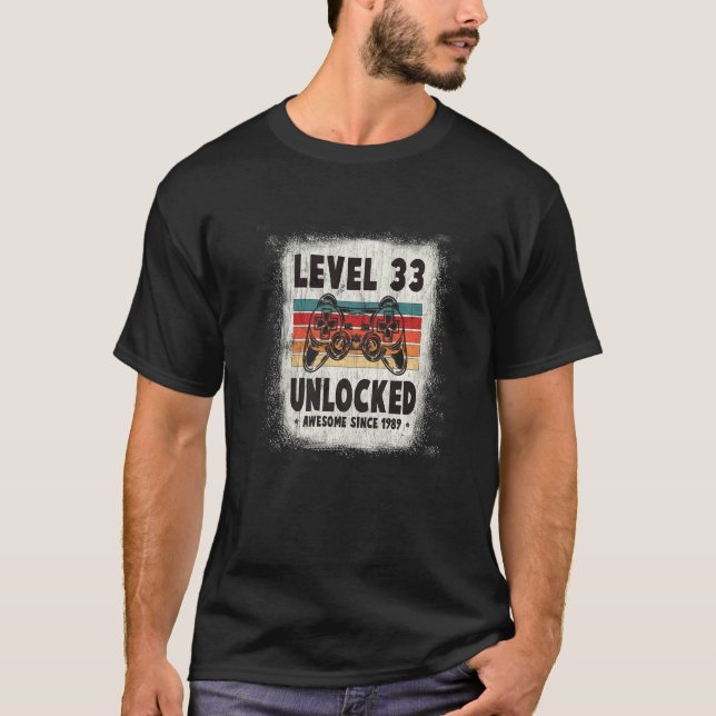 Level 33 Unlocked Awesome Since 1989 Retro Birthda T-Shirt (Front)