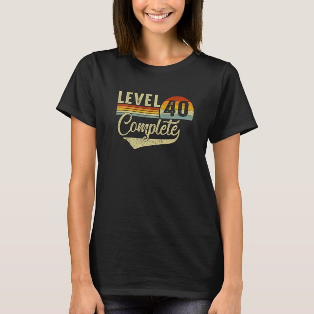 Level 40 Complete Retro Video Gamers Couple 40th A T-Shirt (Front)
