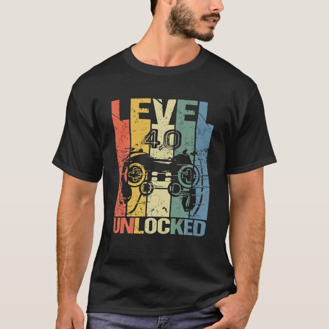 Level 40 Unlocked Awesome 1982 Video Game 40th T-Shirt (Front)