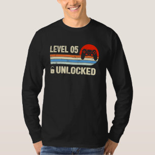 Level 5 Unlocked Gamer Video Retro 5 Year Birthday T-Shirt