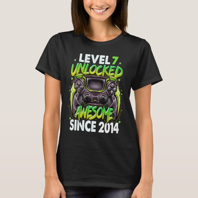 Level 7 Unlocked Awesome Since 2014 7th Birthday G T-Shirt (Front)