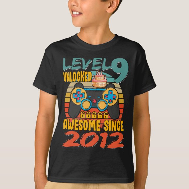 Level 9 Unlocked Video Gamer 9 Years Old  T-Shirt (Front)