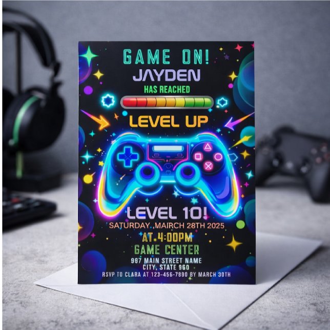 Level Up Gamer Birthday Invitation – Neon Game (Créateur téléchargé)