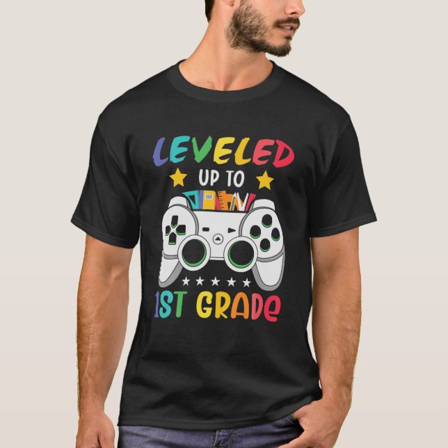Level Up To 1St Grade Video Game Back To School Ki T-Shirt (Front)