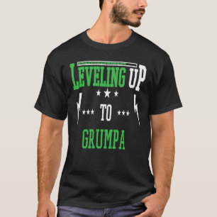 Leveling Up To Grumpa  For Becoming Grumpa T-Shirt