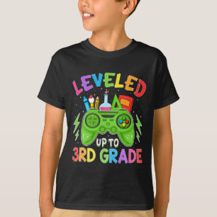 Levelled Up To 3rd Grade Gamer Ck To School First  T-Shirt