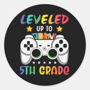 Levelled Up To 5th Grade Back to School Video Game Classic Round Sticker