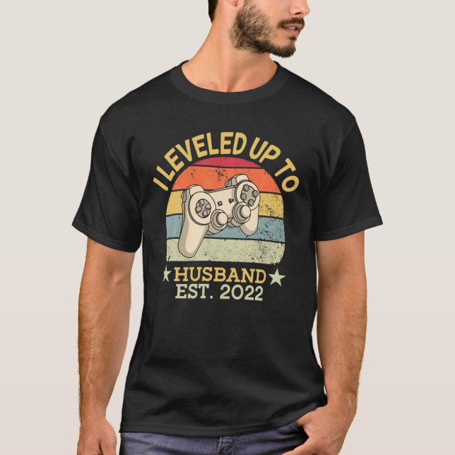 Levelled Up To Husband Est 2022 Promoted Husband C T-Shirt (Front)