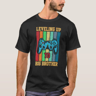 Levelling up to Big Brother 2022 gamer boys kids m T-Shirt