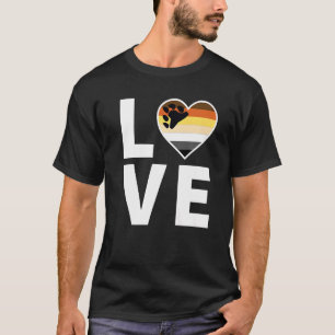 Lgbtq Bear Flag Heart  Lgbtqia+ Love Bear T-Shirt